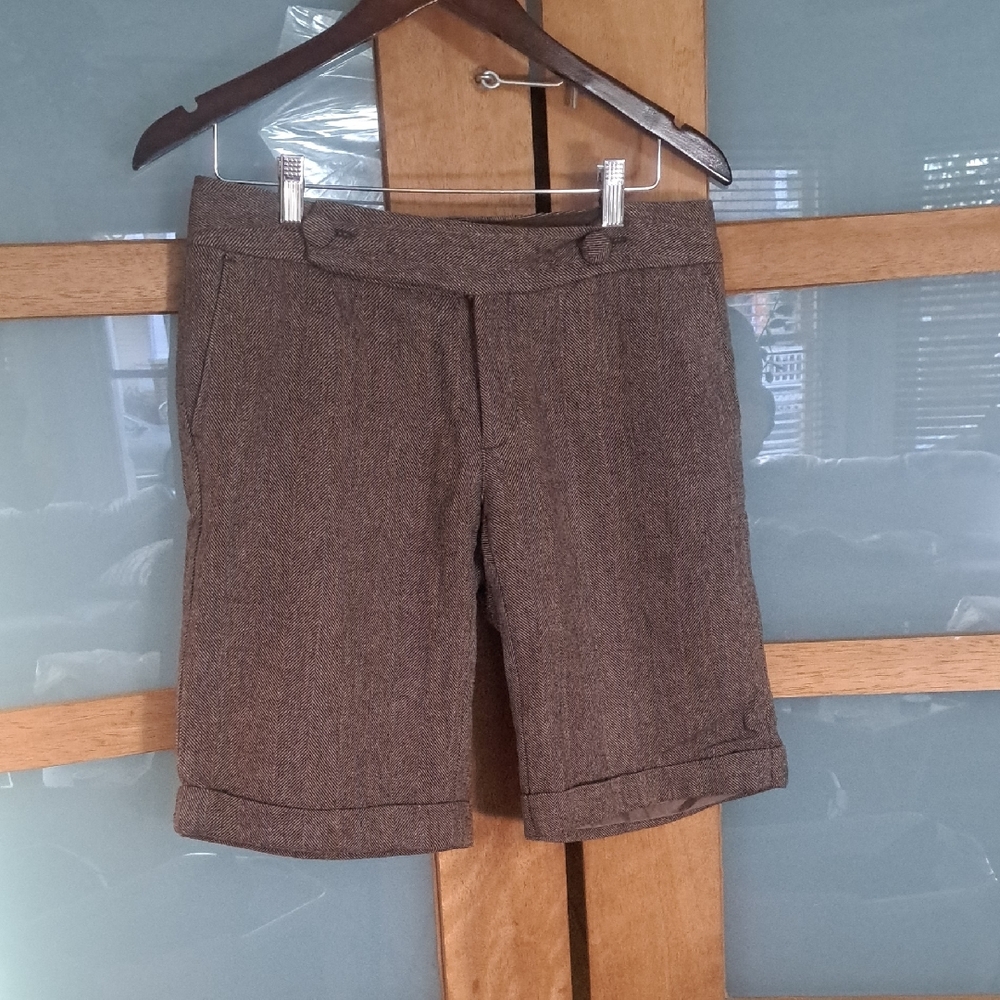 Banana Republic Womens Tan Flat Front Shorts Sz 6